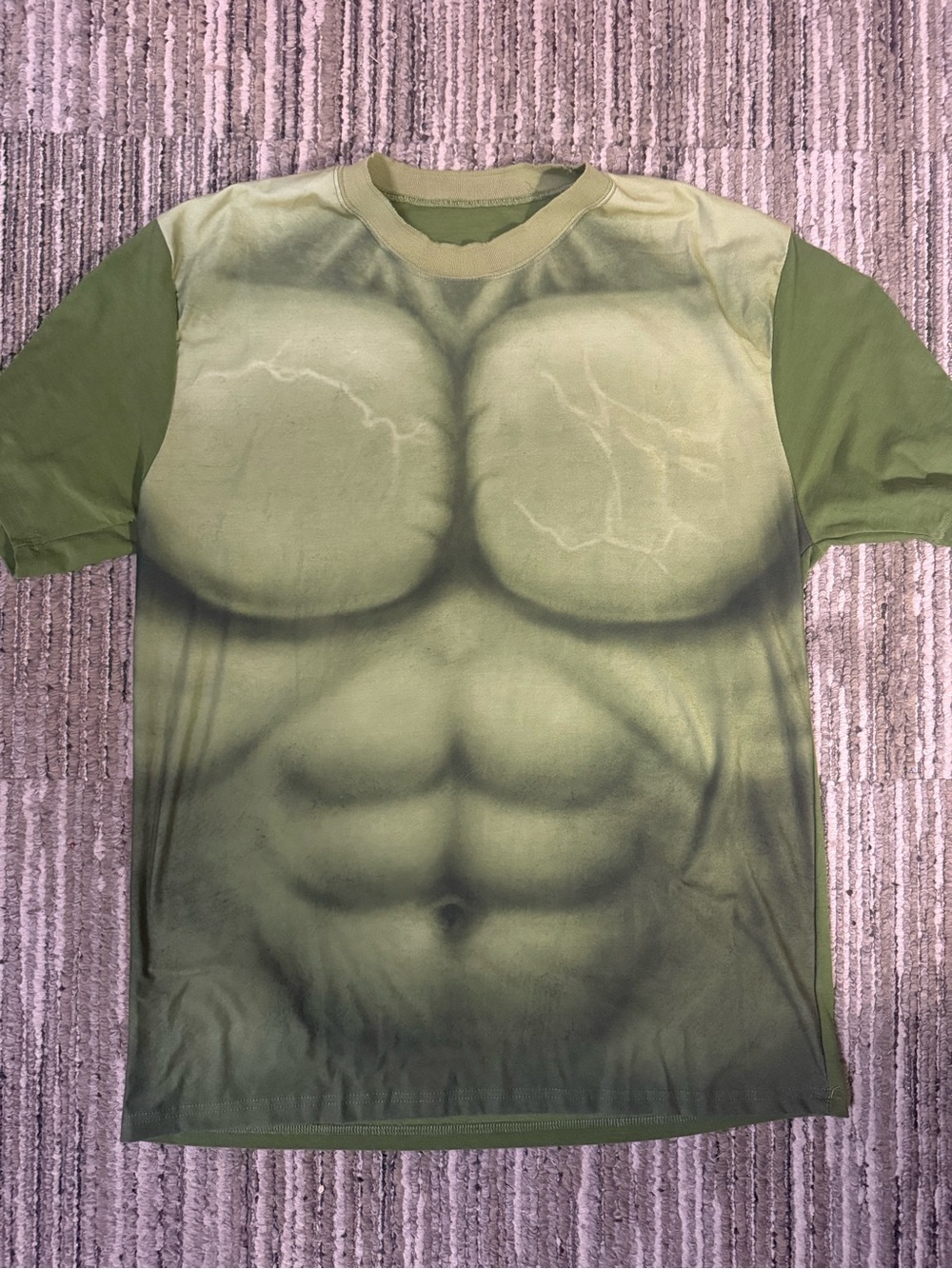 Men’s Hulk T shirt Large